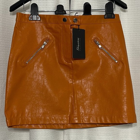 SHINESTAR Mini Skirt. Color orange. Faux Leather. Size L - Picture 1 of 11
